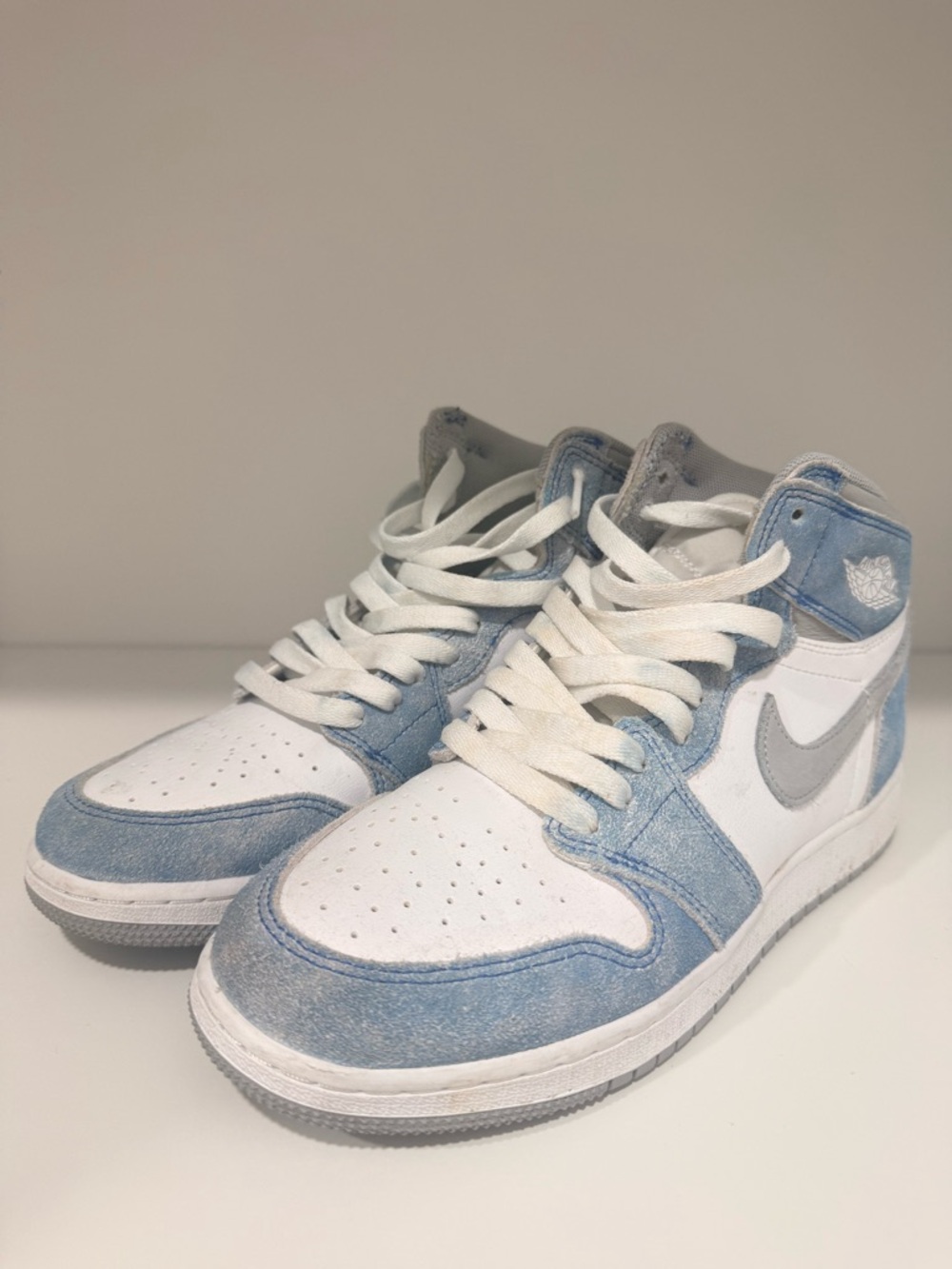 Jordan 1 Retro High Hyper Royal Smoke Grey(GS)